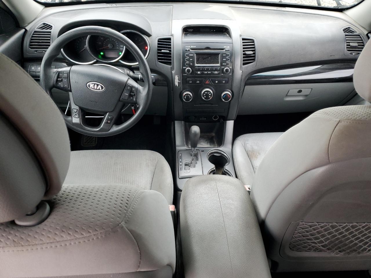 2011 Kia Sorento - Image 8