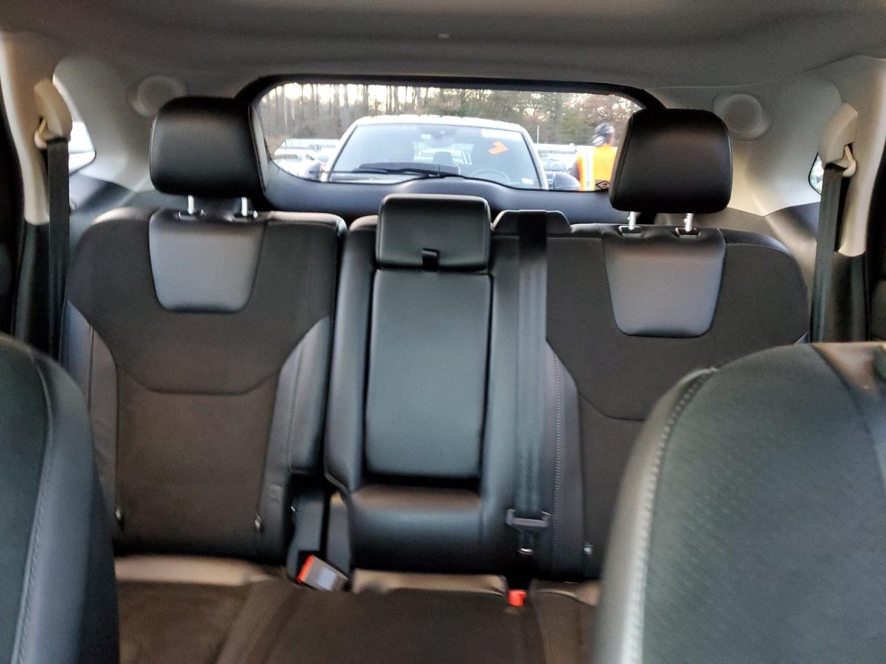 2018 Ford Edge - Image 10