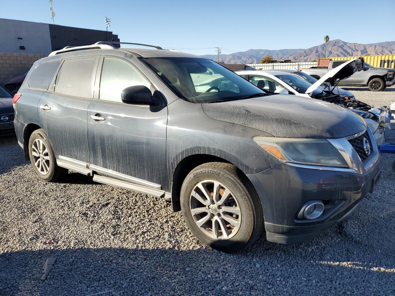 2013 Nissan Pathfinder - Image 4