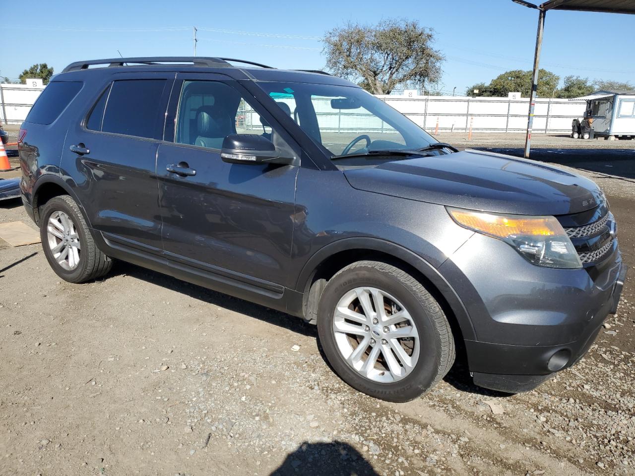 VIN 1FM5K8GT2FGB74095 2015 FORD EXPLORER no.4