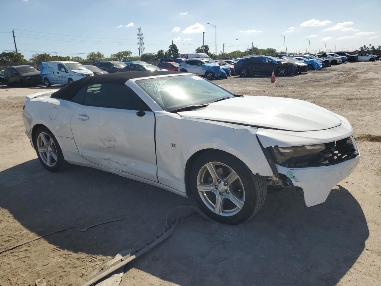2019 Chevrolet Camaro - Image 4