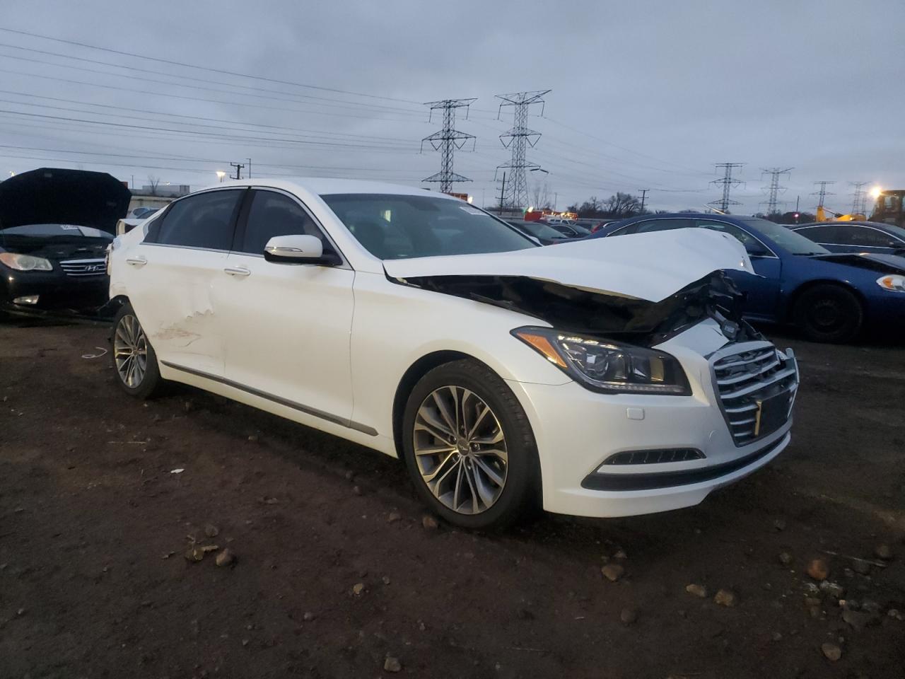 2015 Hyundai Genesis - Image 4
