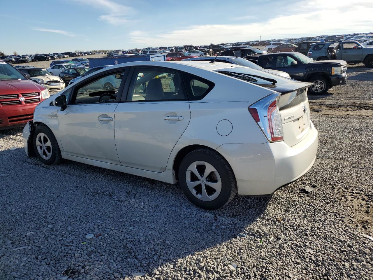 2015 Toyota Prius - Image 2