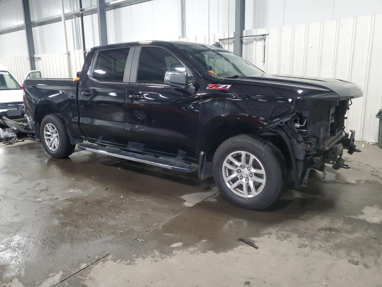 2020 Chevrolet Silverado - Image 4