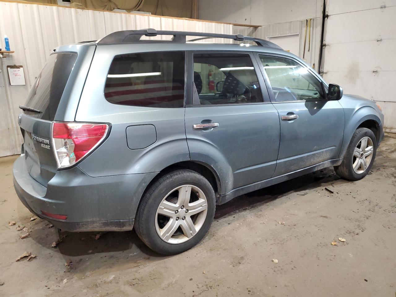 2010 Subaru Forester - Image 3