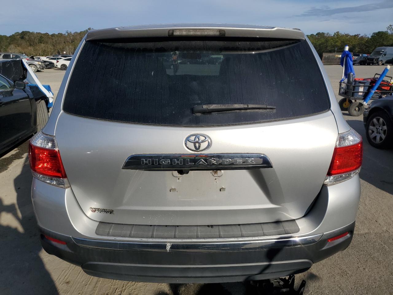 VIN 5TDZA3EH1DS031605 2013 TOYOTA HIGHLANDER no.6