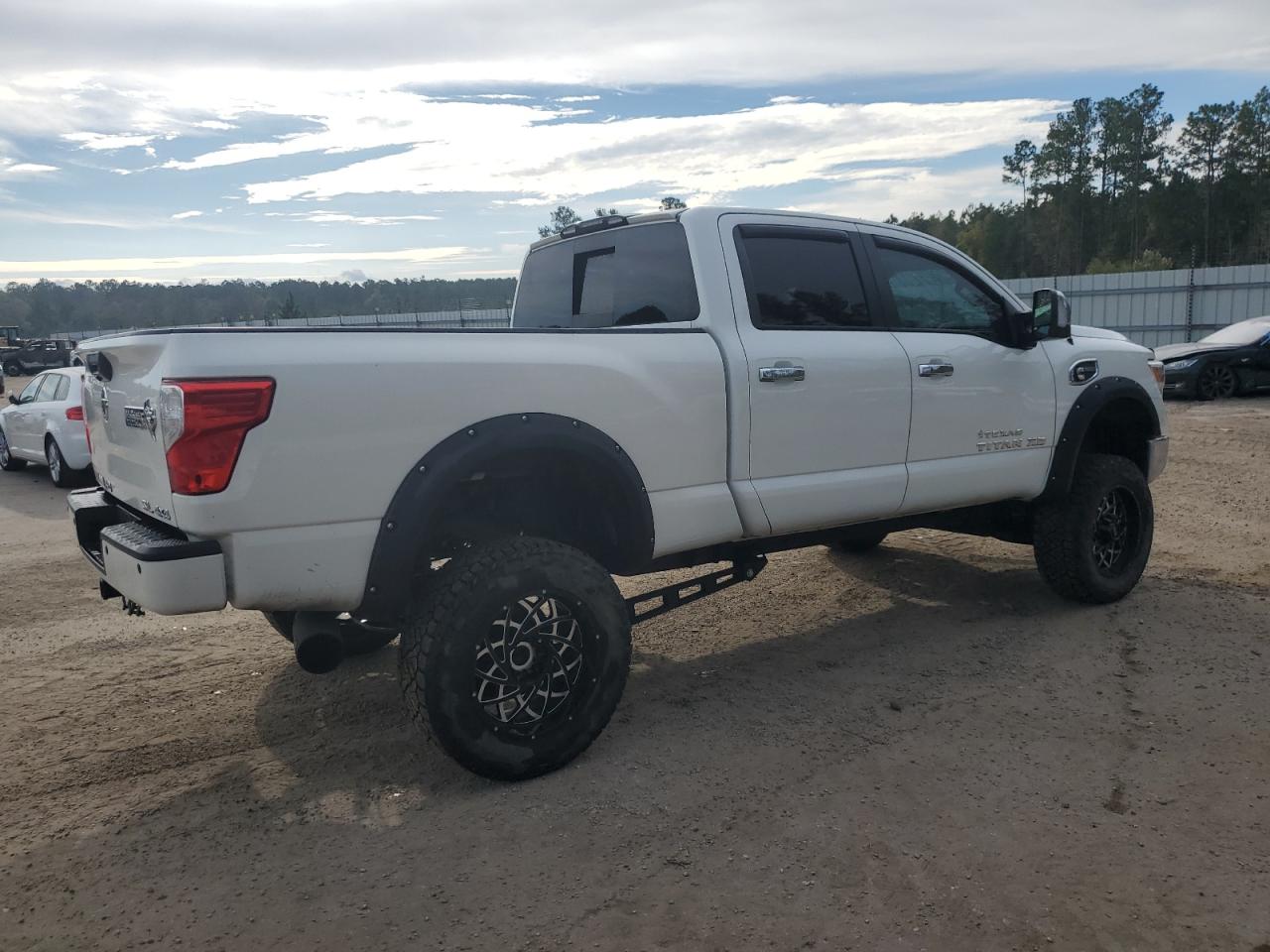 2018 Nissan Titan Xd Sl VIN: 1N6BA1F49JN536470 Lot: 81626304