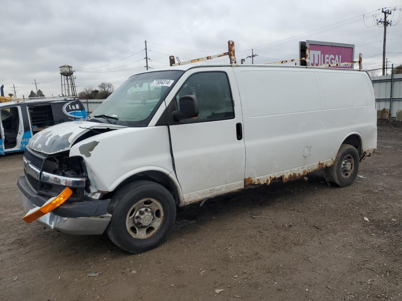 2010 Chevrolet Express G3500 for Sale in Chicago Heights, IL - Rear End