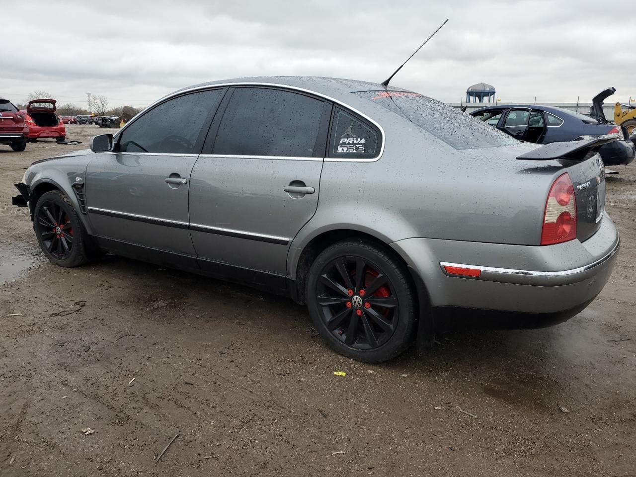 2003 Volkswagen Passat - Image 2