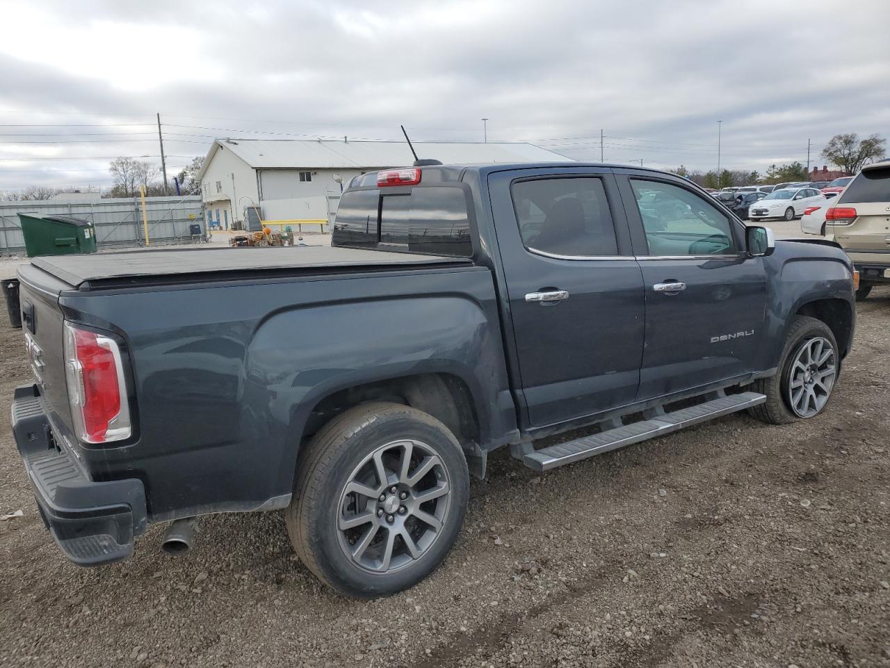 VIN 1GTG6EEN5M1213850 2021 GMC CANYON no.3