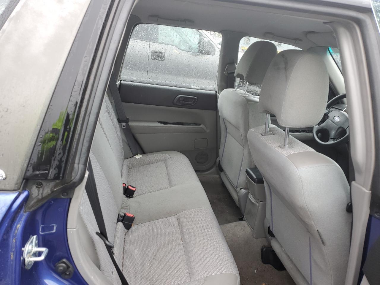 2004 Subaru Forester - Image 10