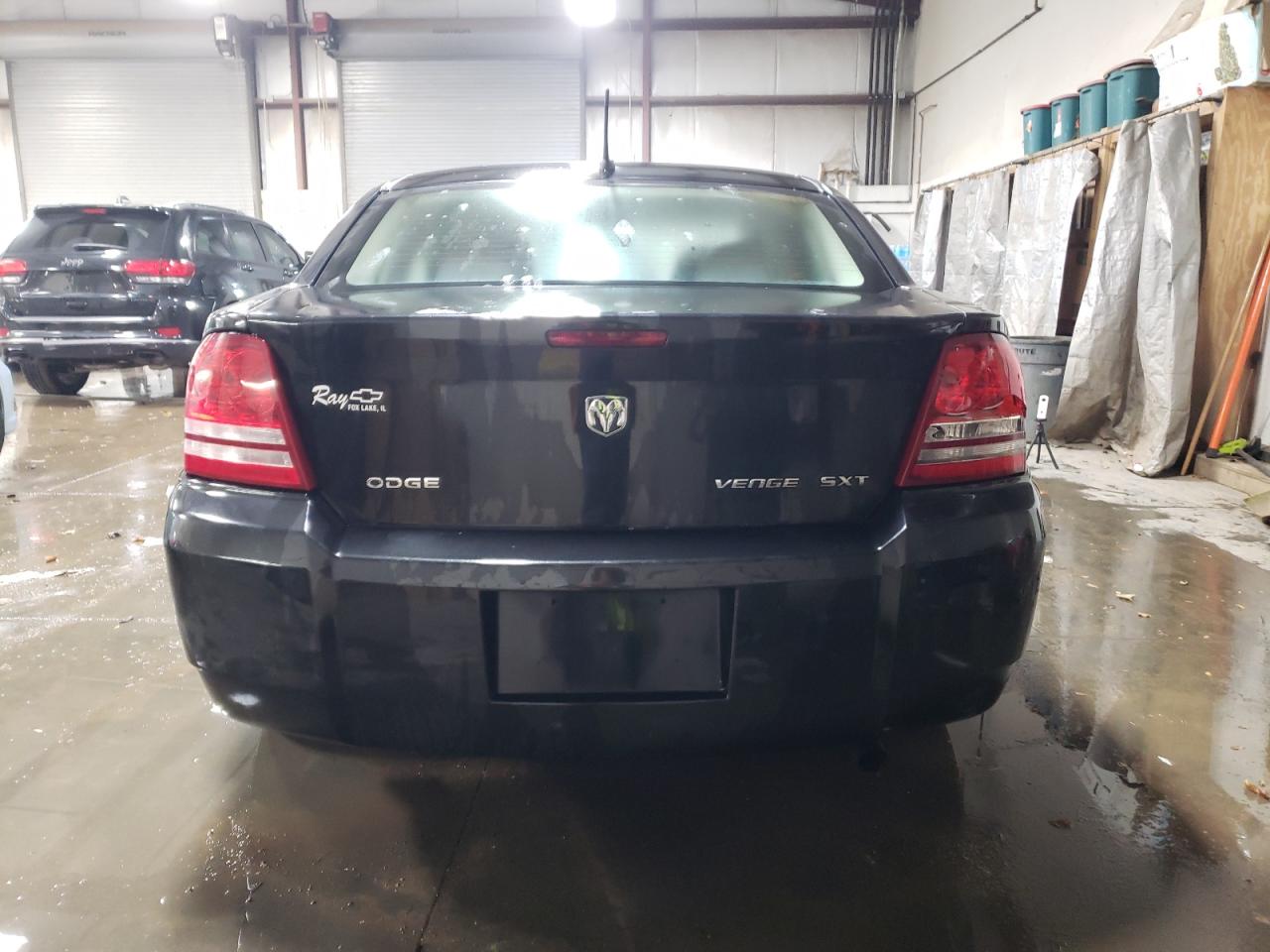 2010 Dodge Avenger - Image 6