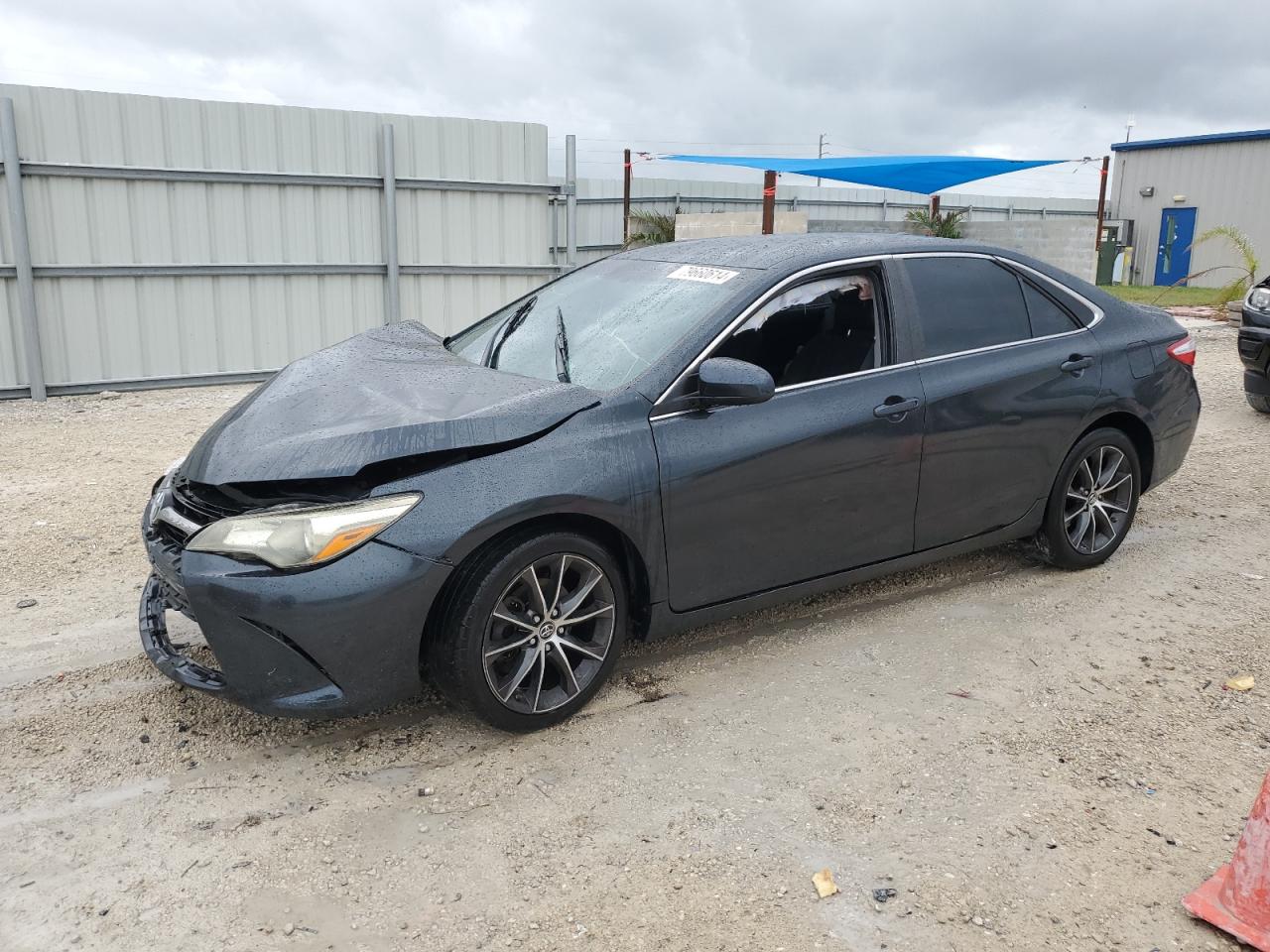 VIN 4T1BF1FK6FU084229 2015 TOYOTA CAMRY no.1