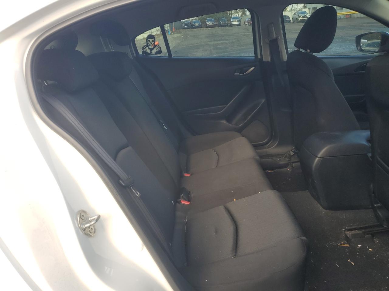 2014 Mazda 3 - Image 10