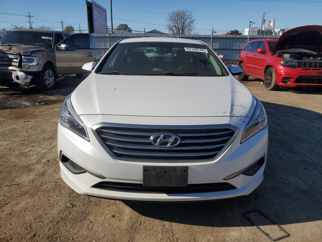 VIN 5NPE24AF2HH506390 2017 HYUNDAI SONATA no.5