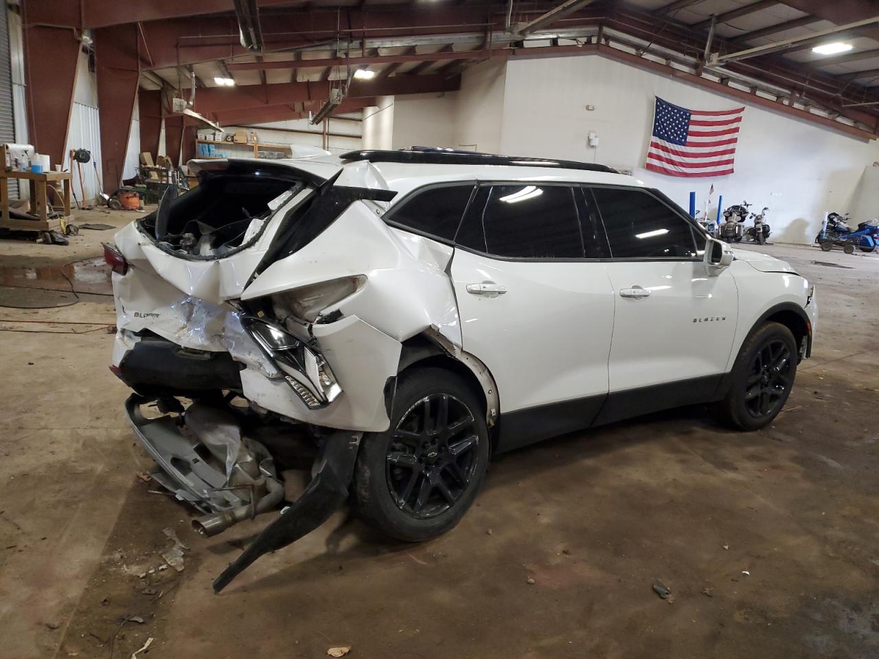 2020 Chevrolet Blazer - Image 3