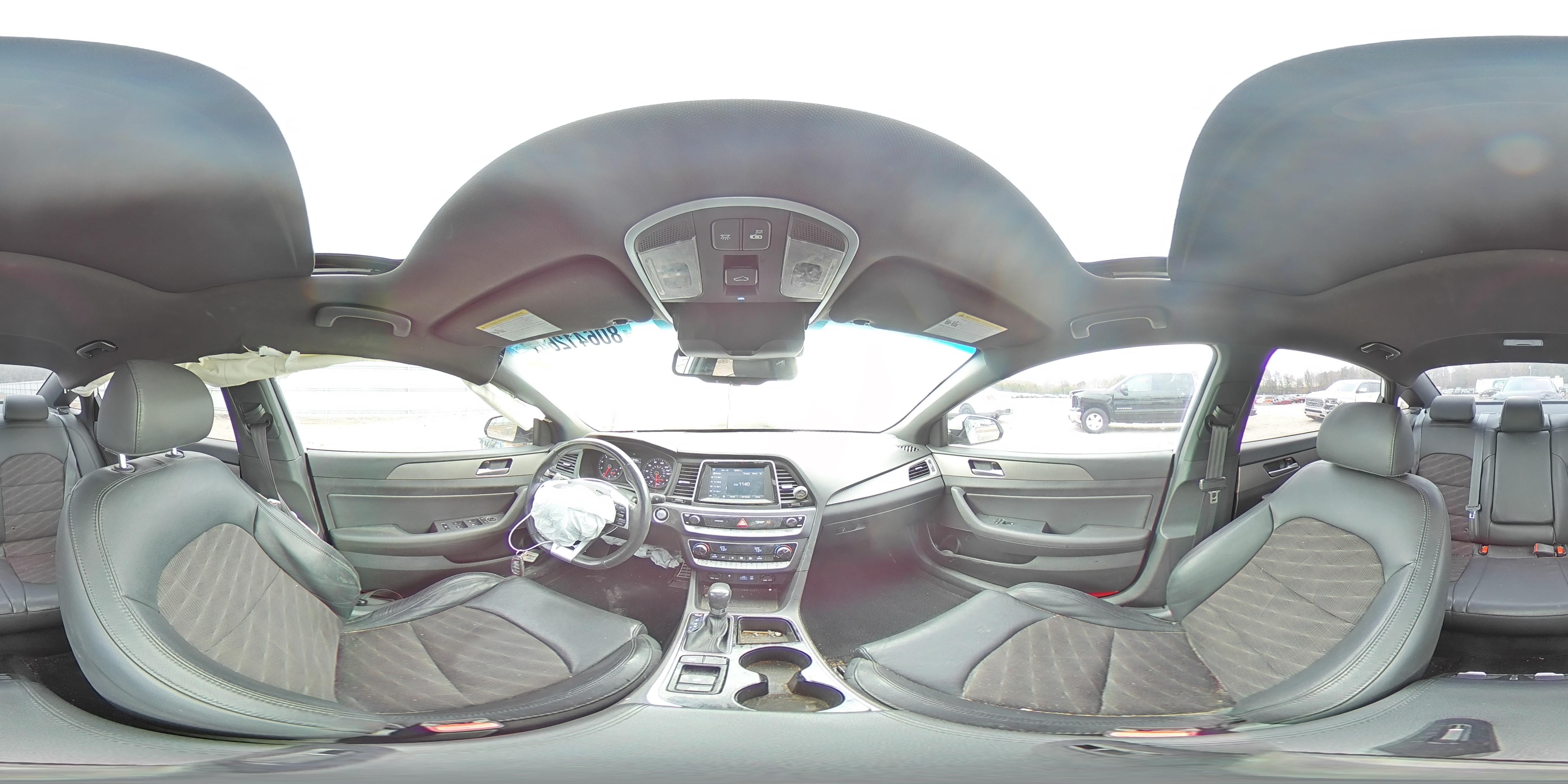 2018 Hyundai Sonata - Image 12