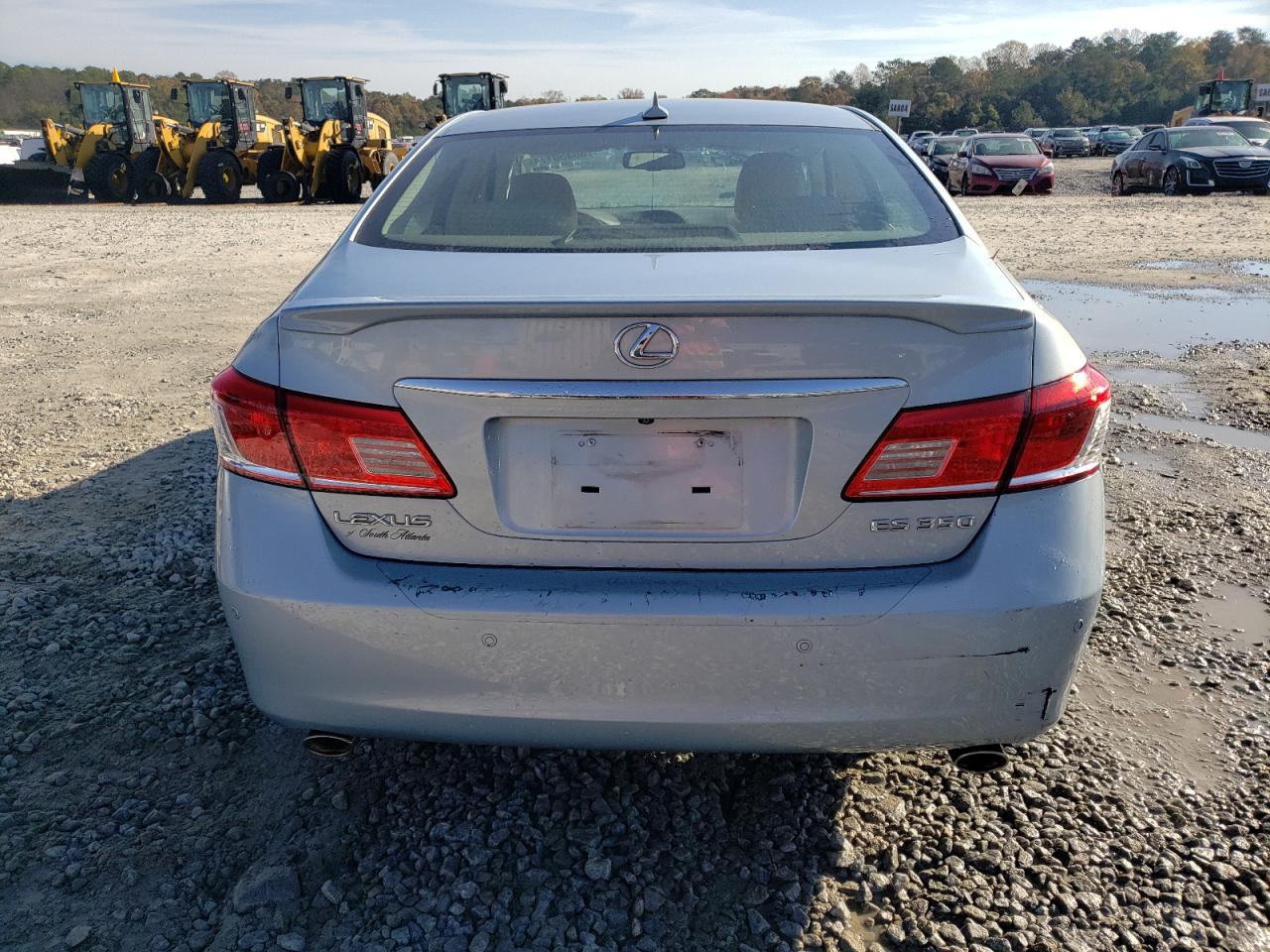 2010 Lexus ES - Image 6