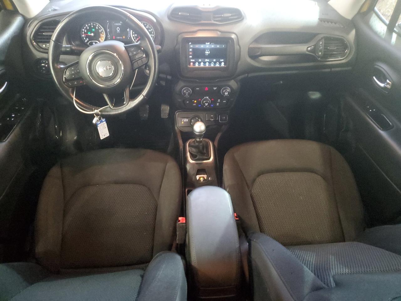 2018 Jeep Renegade - Image 8