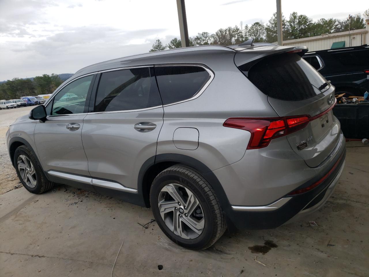 2022 Hyundai Santa Fe - Image 2