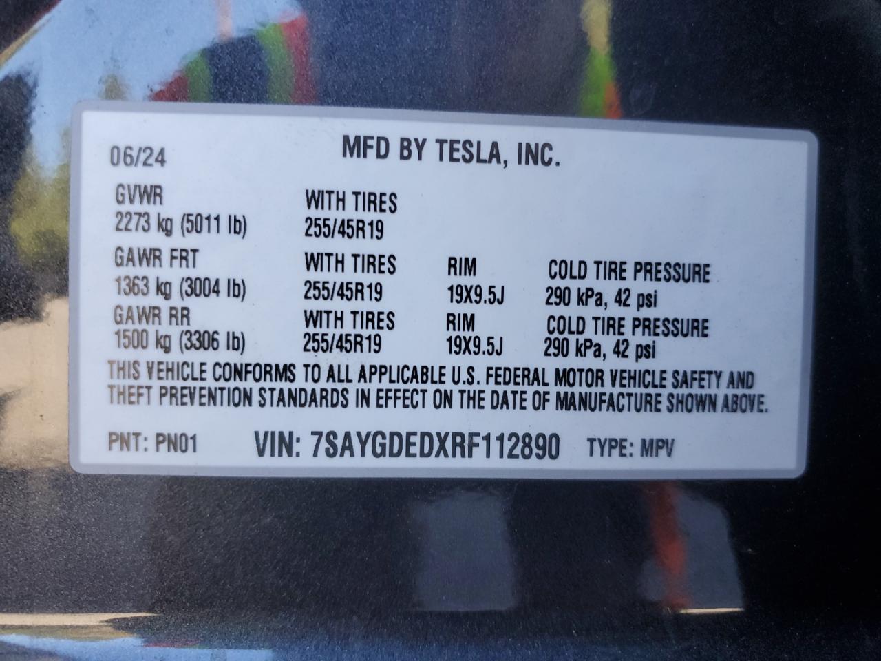 2024 Tesla Model Y VIN: 7SAYGDEDXRF112890 Lot: 80733404