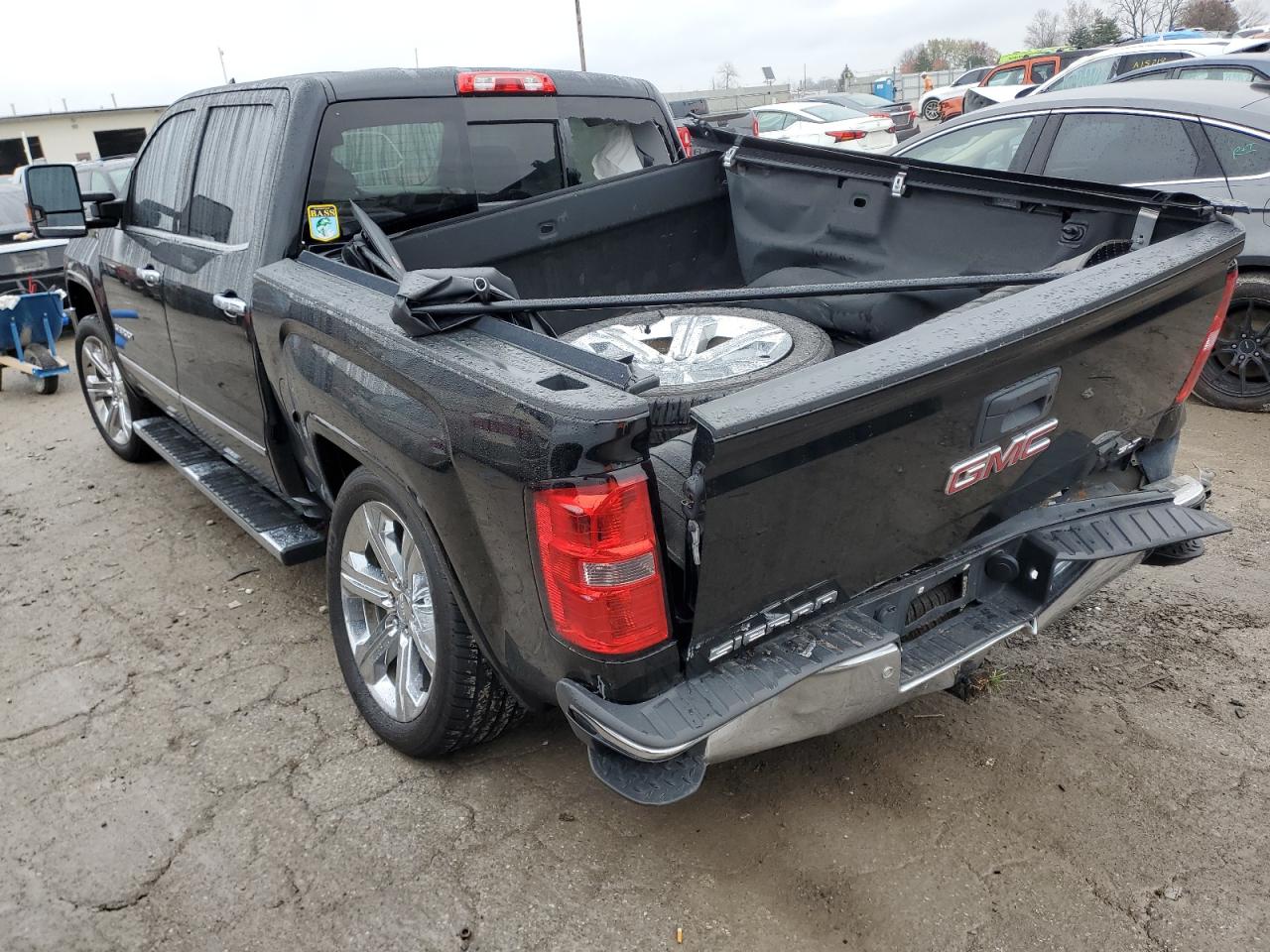 2015 GMC Sierra - Image 2