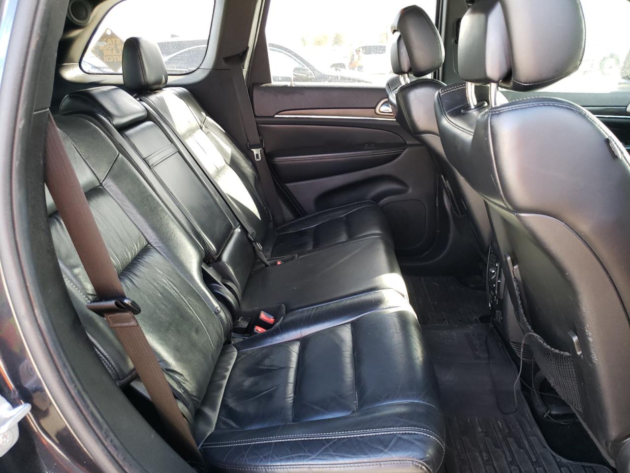 2014 Jeep Grand Cherokee - Image 11