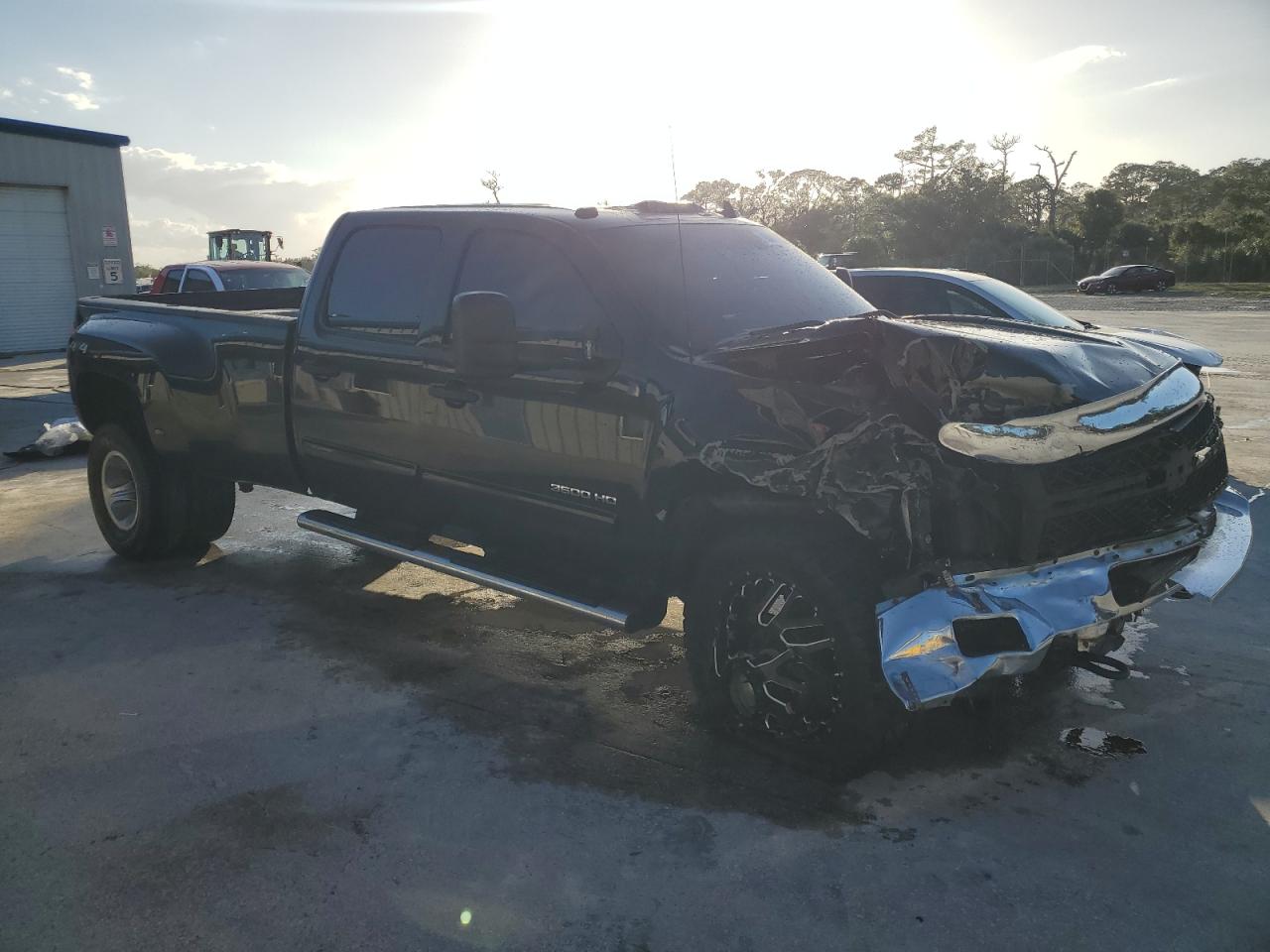 2013 Chevrolet Silverado - Image 4
