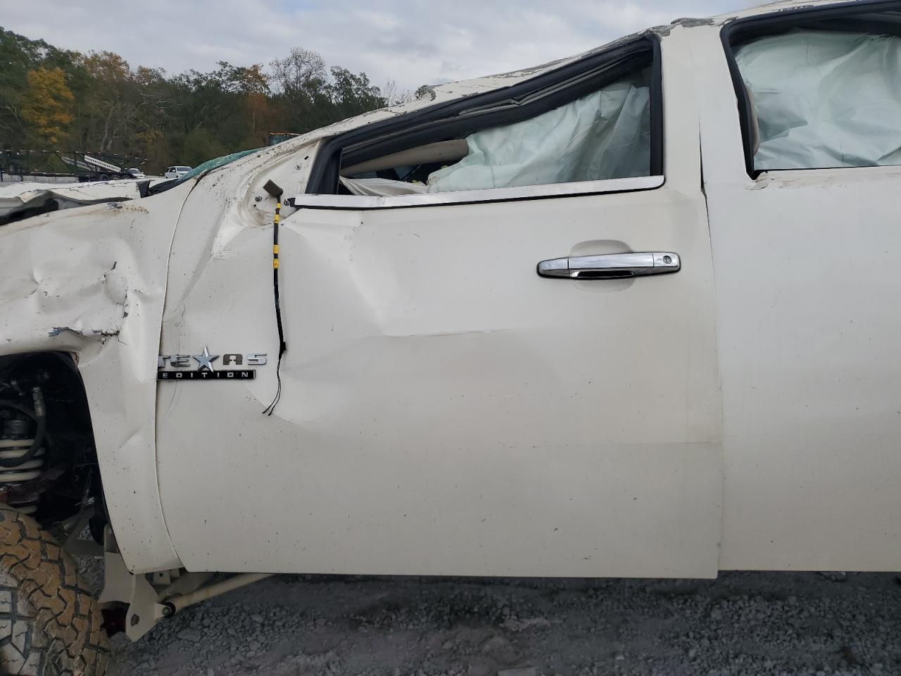 2011 Chevrolet Silverado K1500 Lt VIN: 3GCPKSE33BG257790 Lot: 79424874