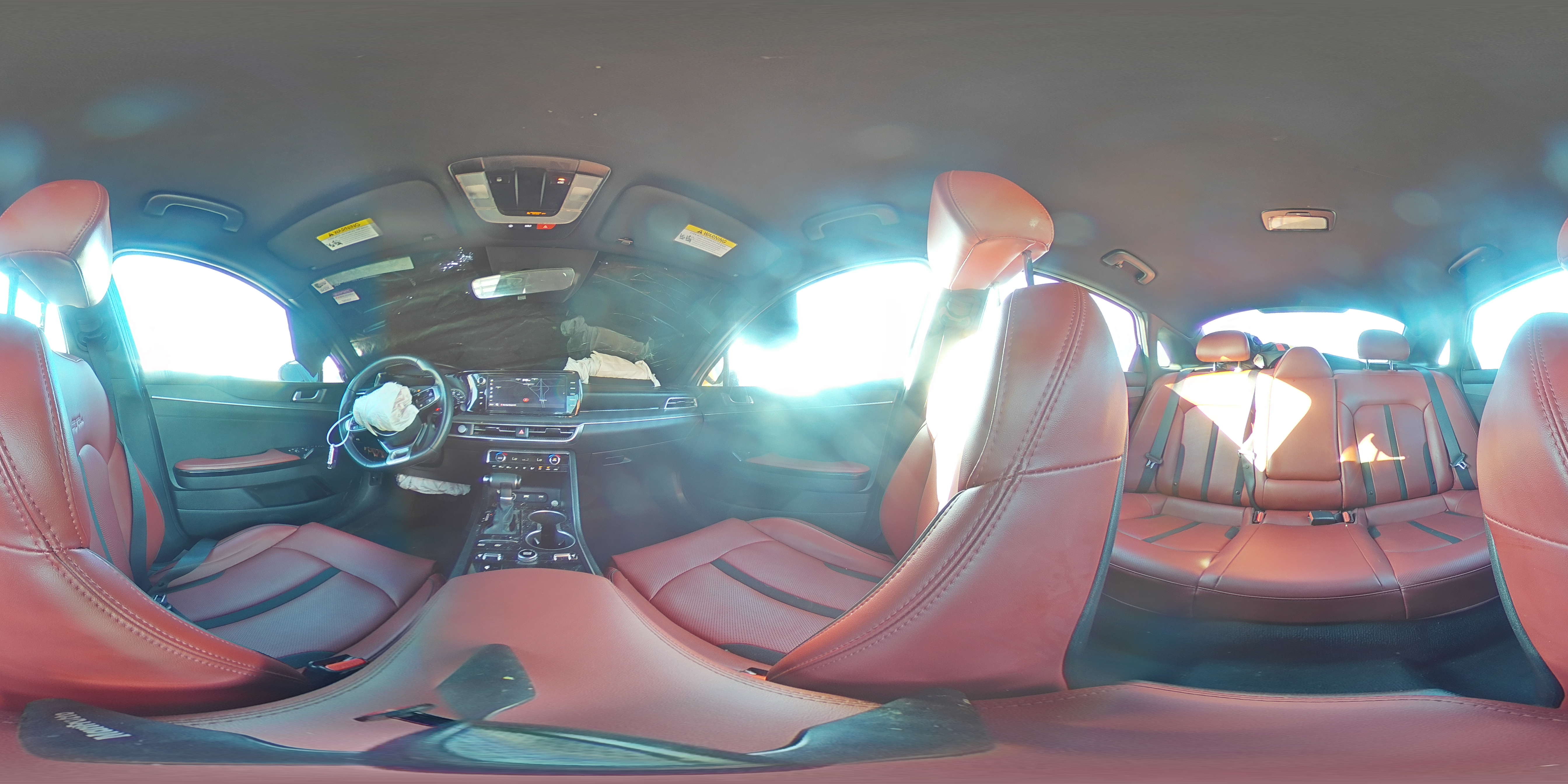 2024 Kia K5 - Image 13