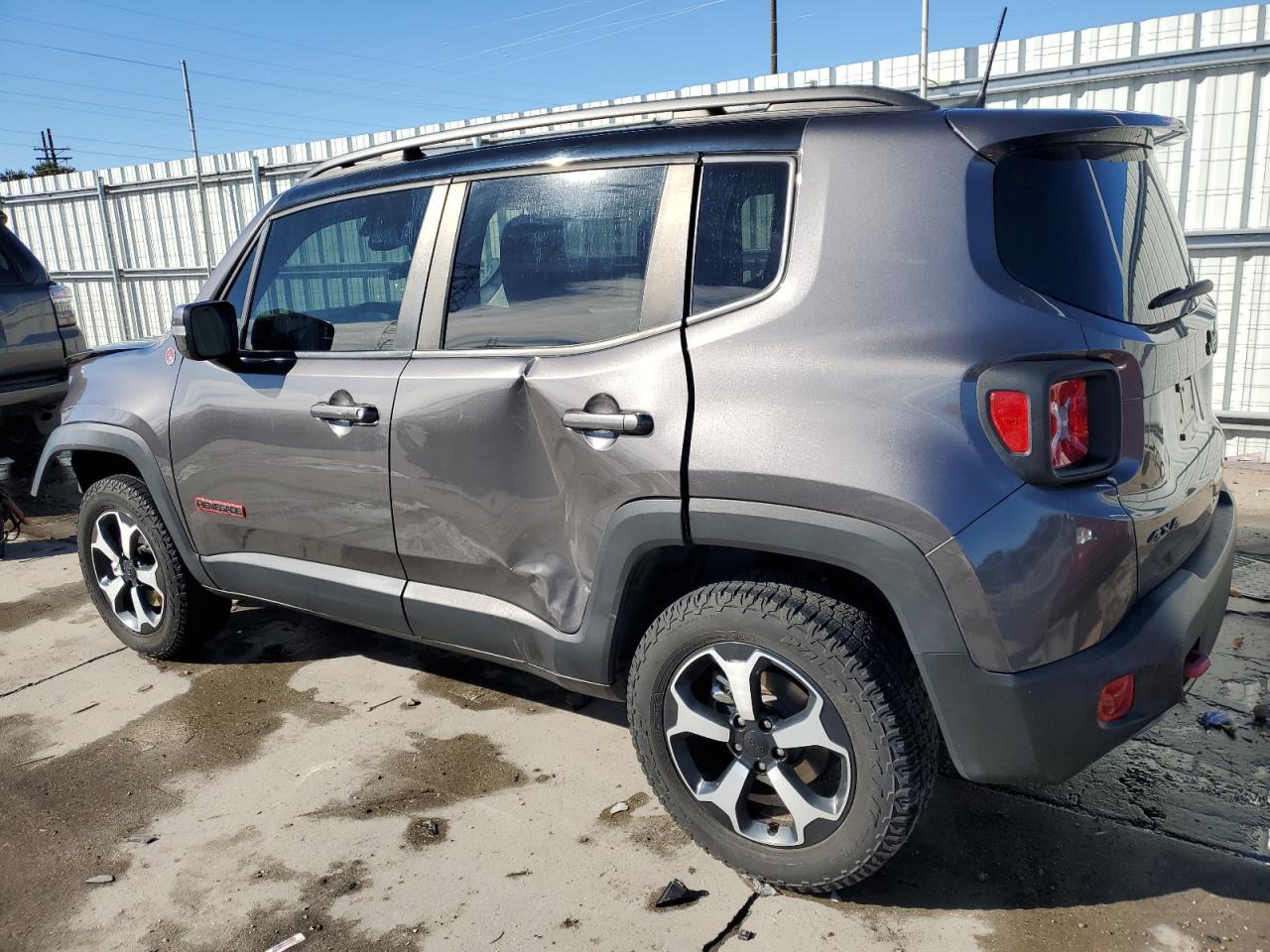 2019 Jeep Renegade - Image 2