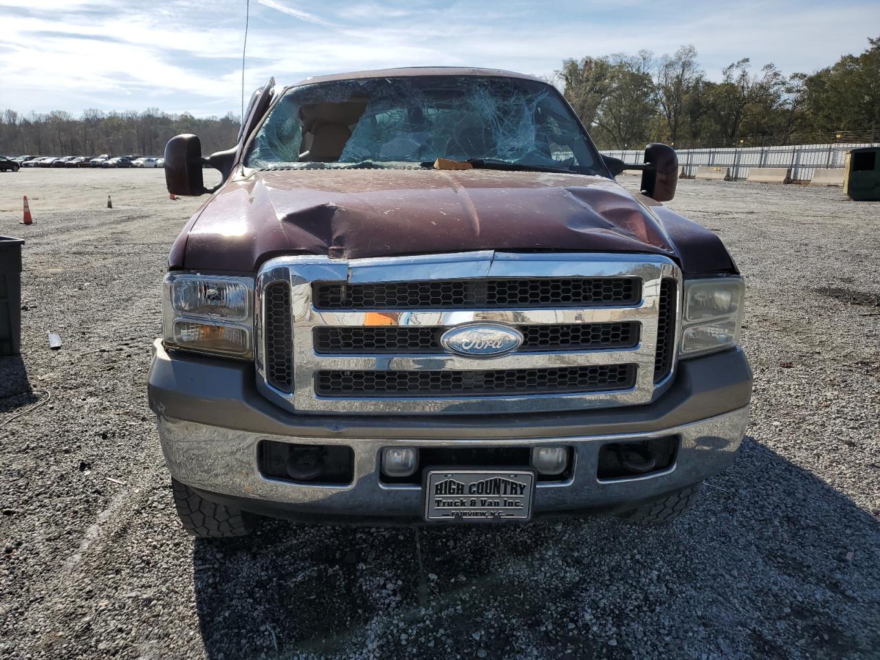 2005 Ford F250 - Image 5