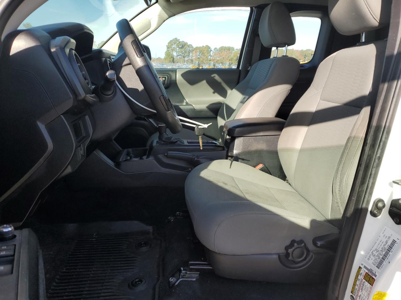 2018 Toyota Tacoma - Image 7