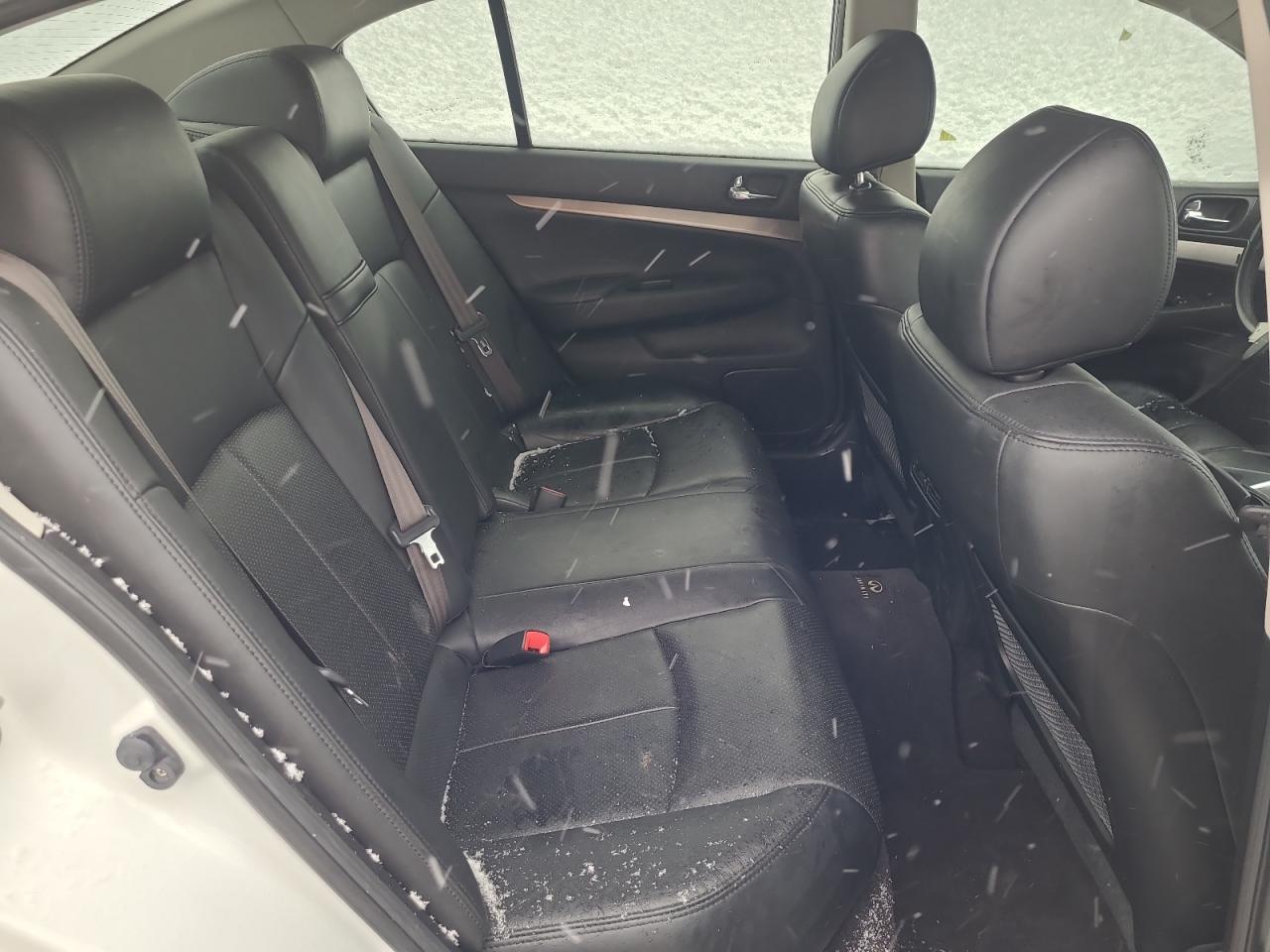 2013 Infiniti G - Image 10