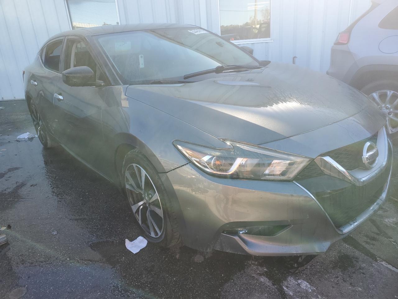 2017 Nissan Maxima - Image 4