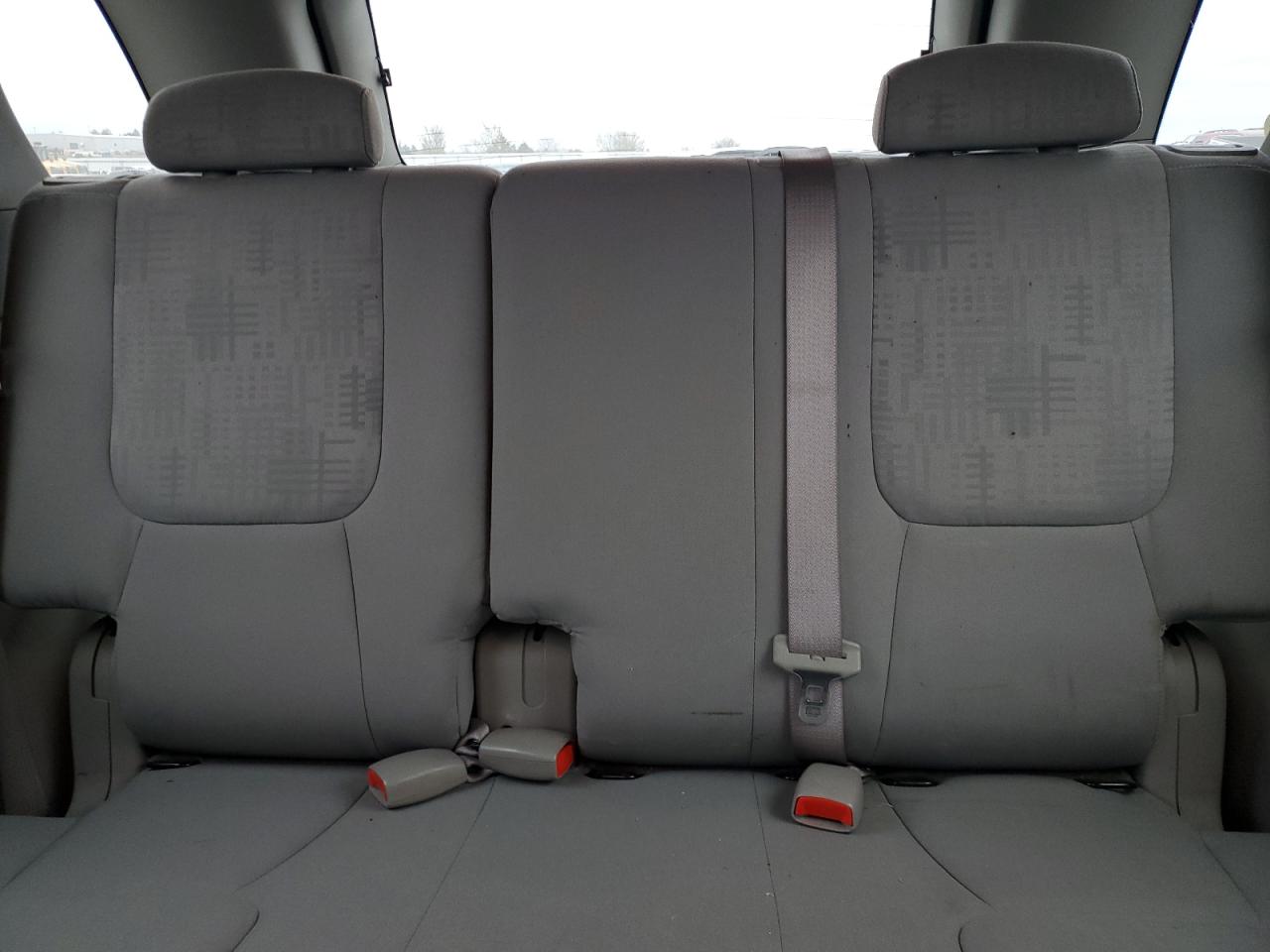 2006 Chevrolet Equinox - Image 10