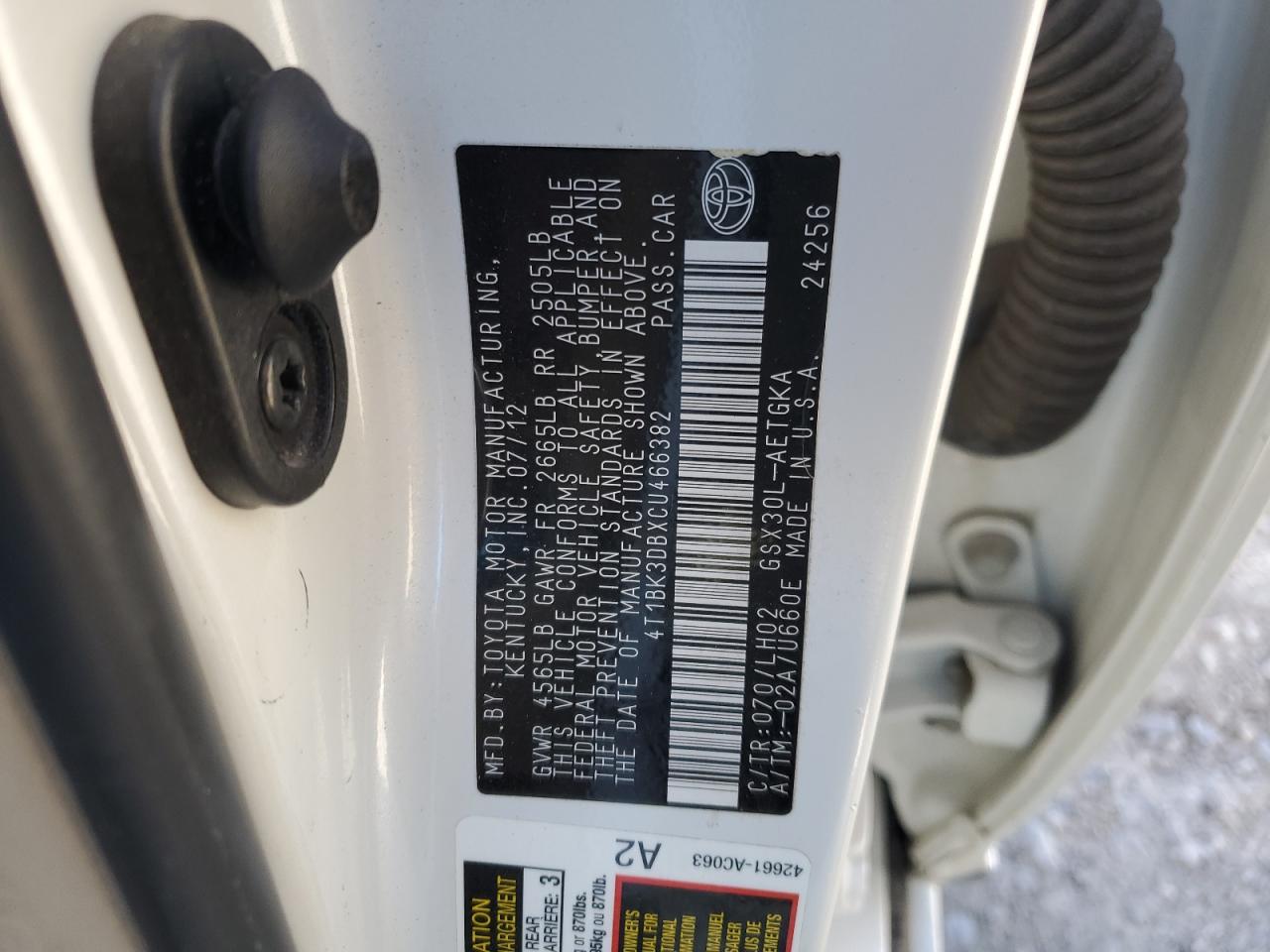 2012 Toyota Avalon - Image 15
