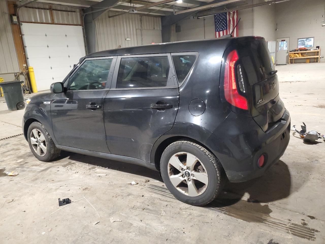 2019 Kia Soul - Image 2