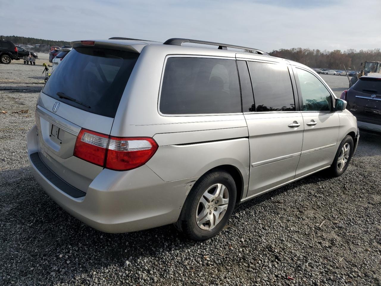 2007 Honda Odyssey - Image 3
