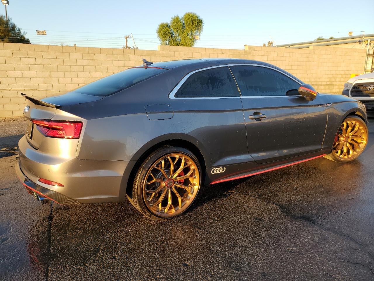 VIN WAUTNAF57JA003350 2018 AUDI A5 no.3