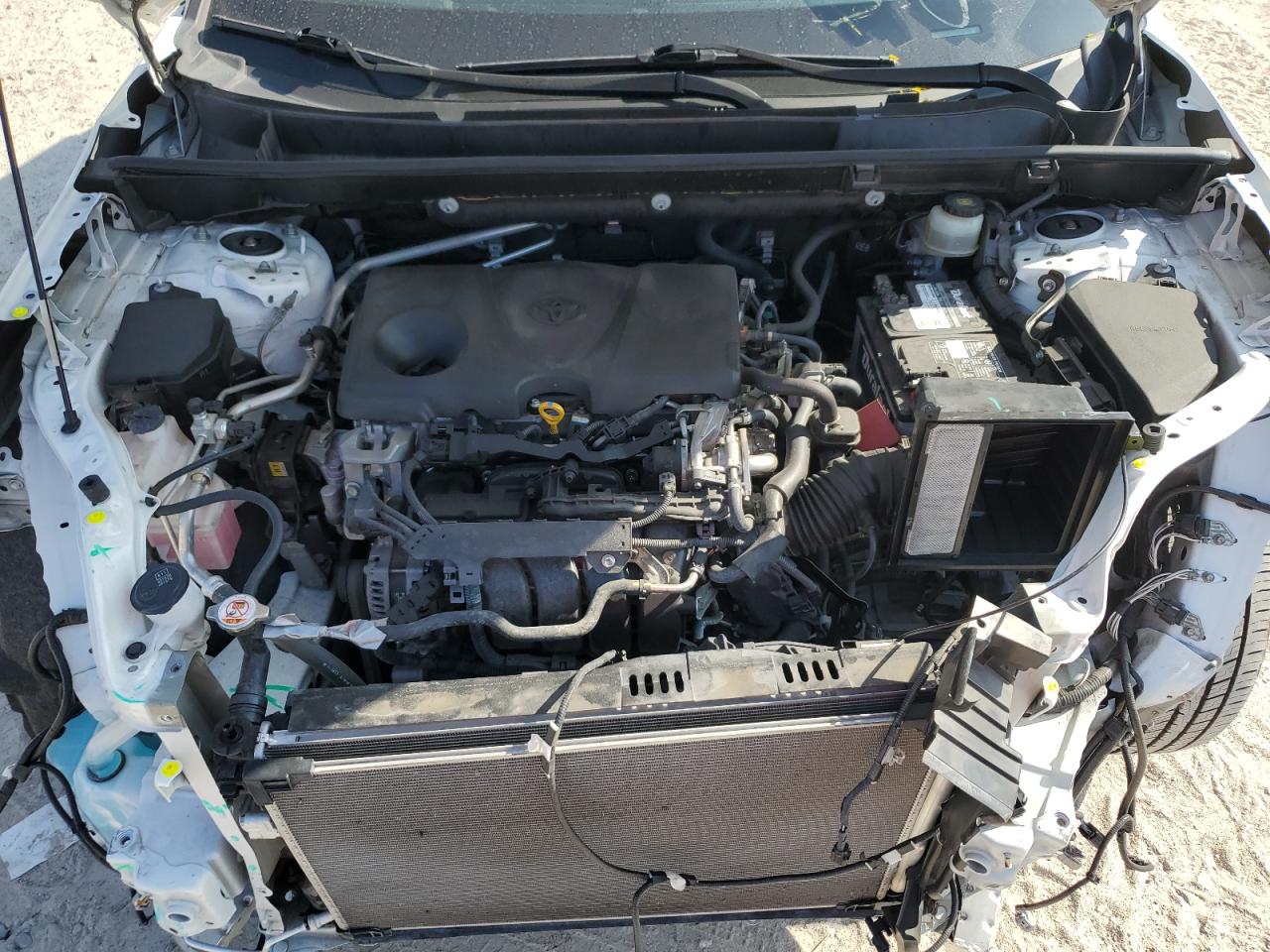 2019 Toyota RAV 4 - Image 12