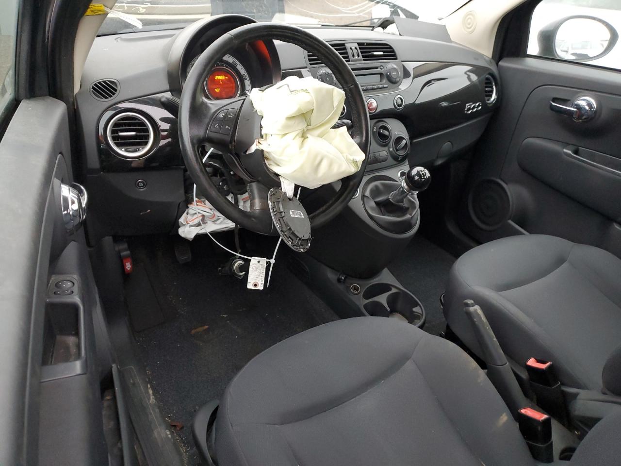 2014 Fiat 500 - Image 8