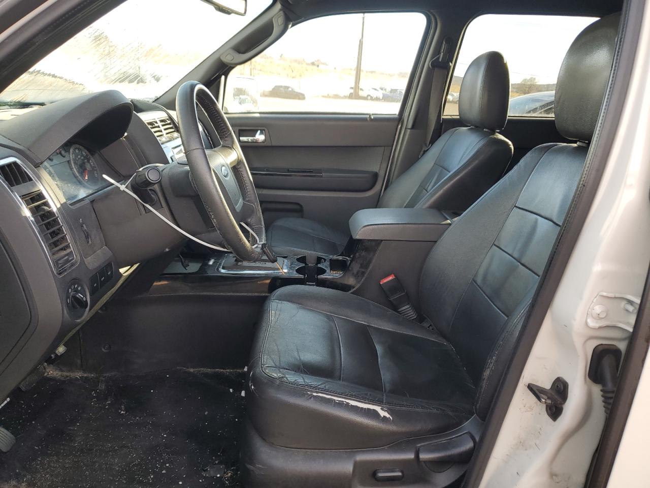 2010 Ford Escape - Image 7
