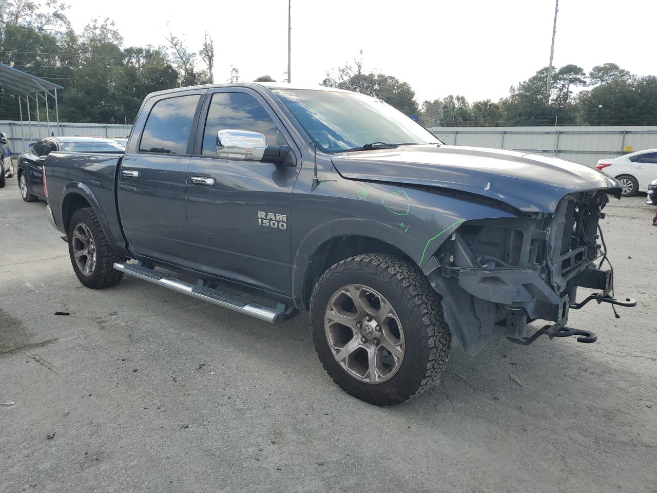2016 RAM 1500 - Image 4