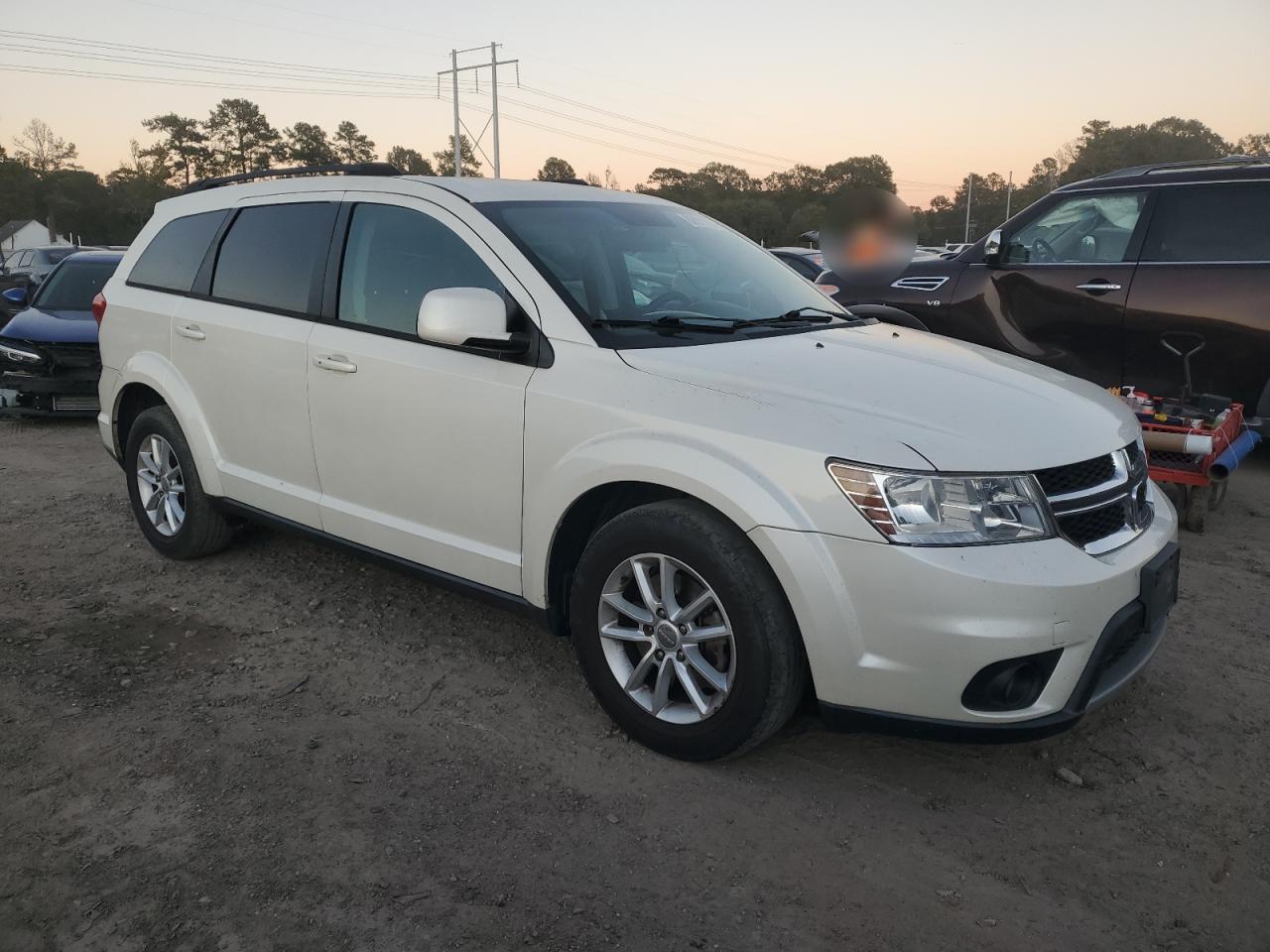 VIN 3C4PDCBB8ET140889 2014 DODGE JOURNEY no.4