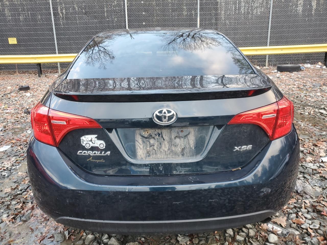 2018 Toyota Corolla L VIN: 2T1BURHE9JC080522 Lot: 81553574