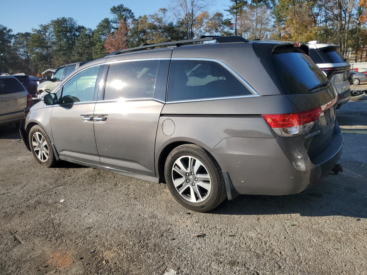 VIN 5FNRL5H99EB040147 2014 HONDA ODYSSEY no.2