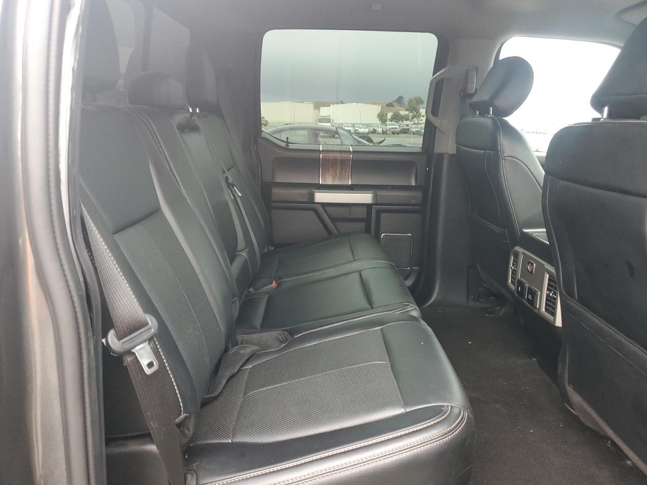 2019 Ford F-150 - Image 10