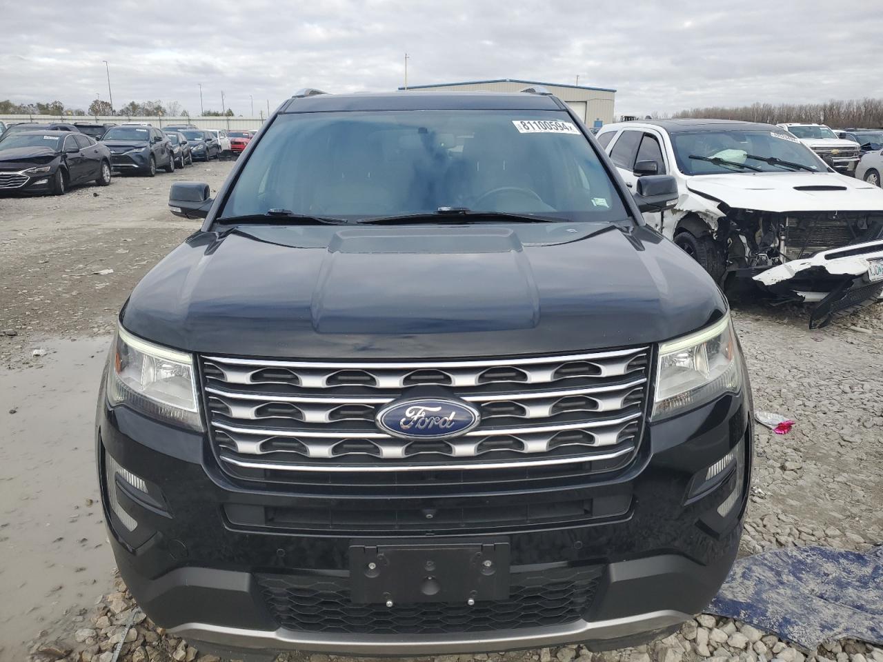 2017 Ford Explorer - Image 5
