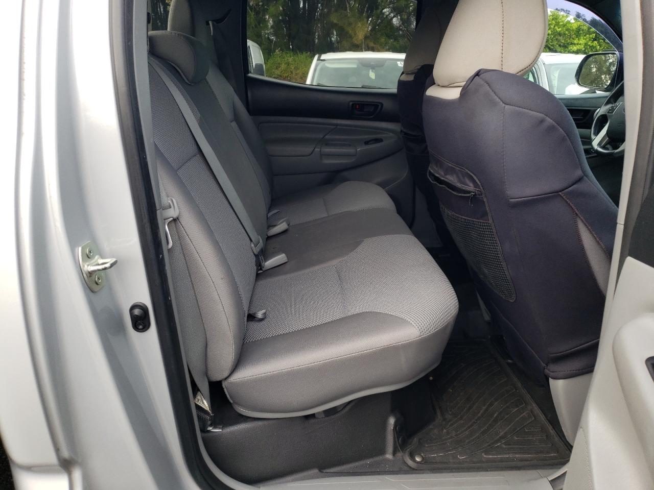 2013 Toyota Tacoma - Image 10